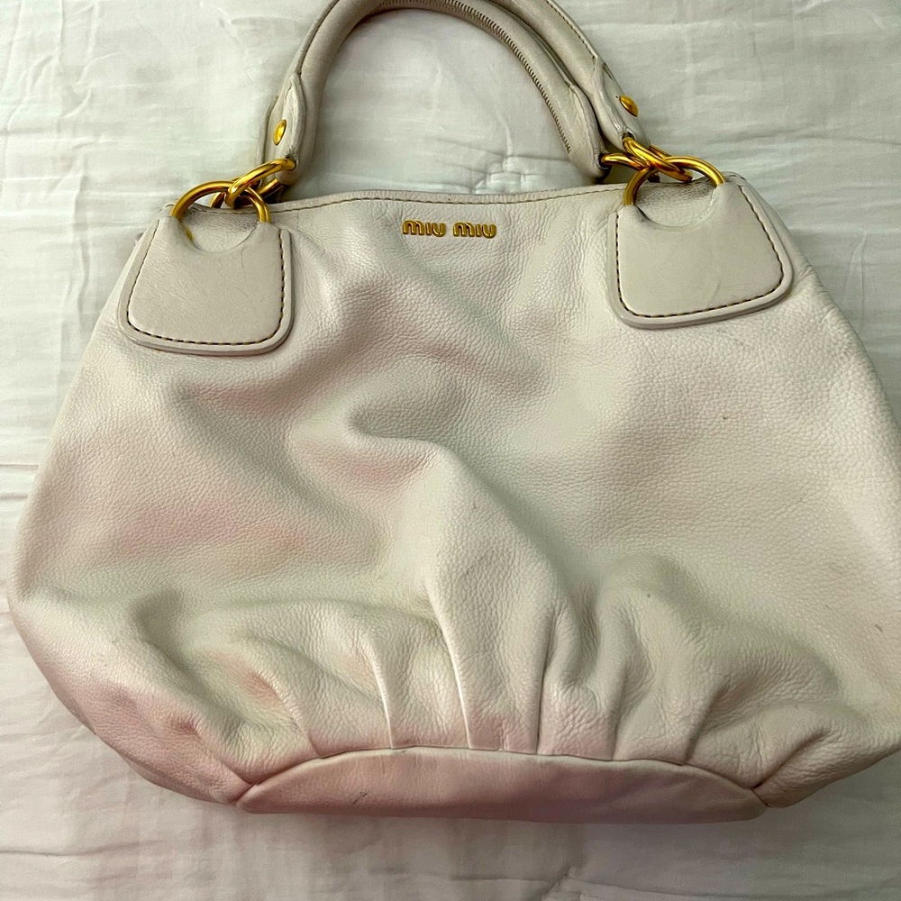 Bone Color Miu Miu